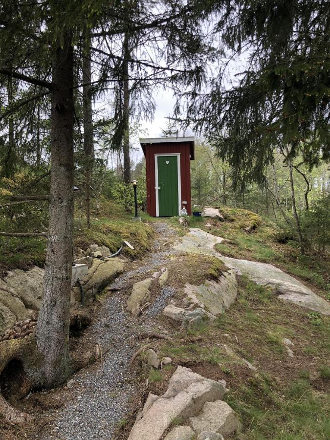 Stuga Utanfoer Fjaellbacka Fjällbacka Exterior foto